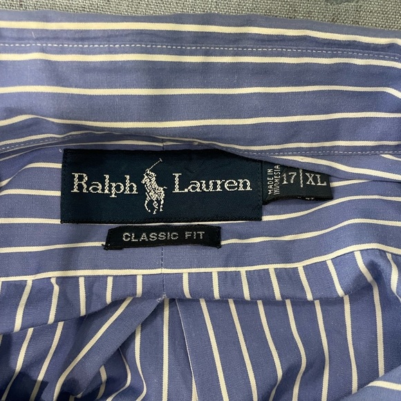 Ralph Lauren Button Down Size XL - Picture 3 of 3